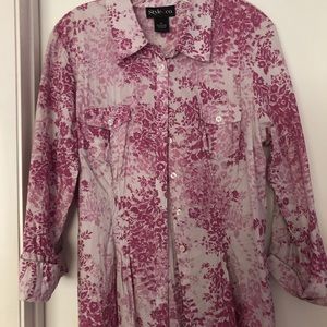 Woman’s collared shirt